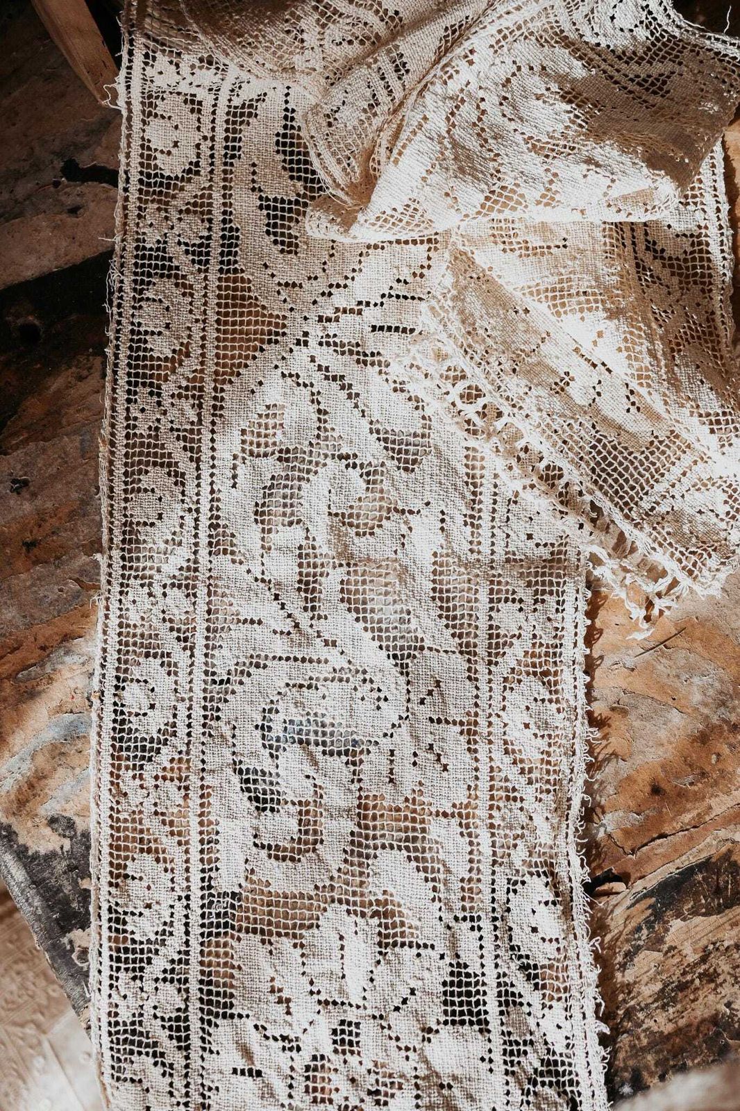 Antique Hand Knotted Filet Lace Runner   202cm Long Table Runner Or Curtain Panel photo 72.0