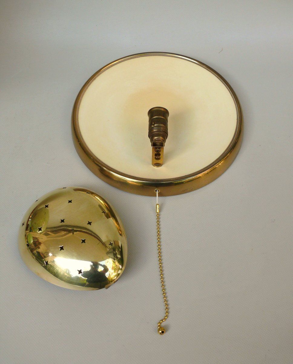 photo furniture Extraordinary Mid Century Brass Wall Lamp With Star Decoration, 1960s
