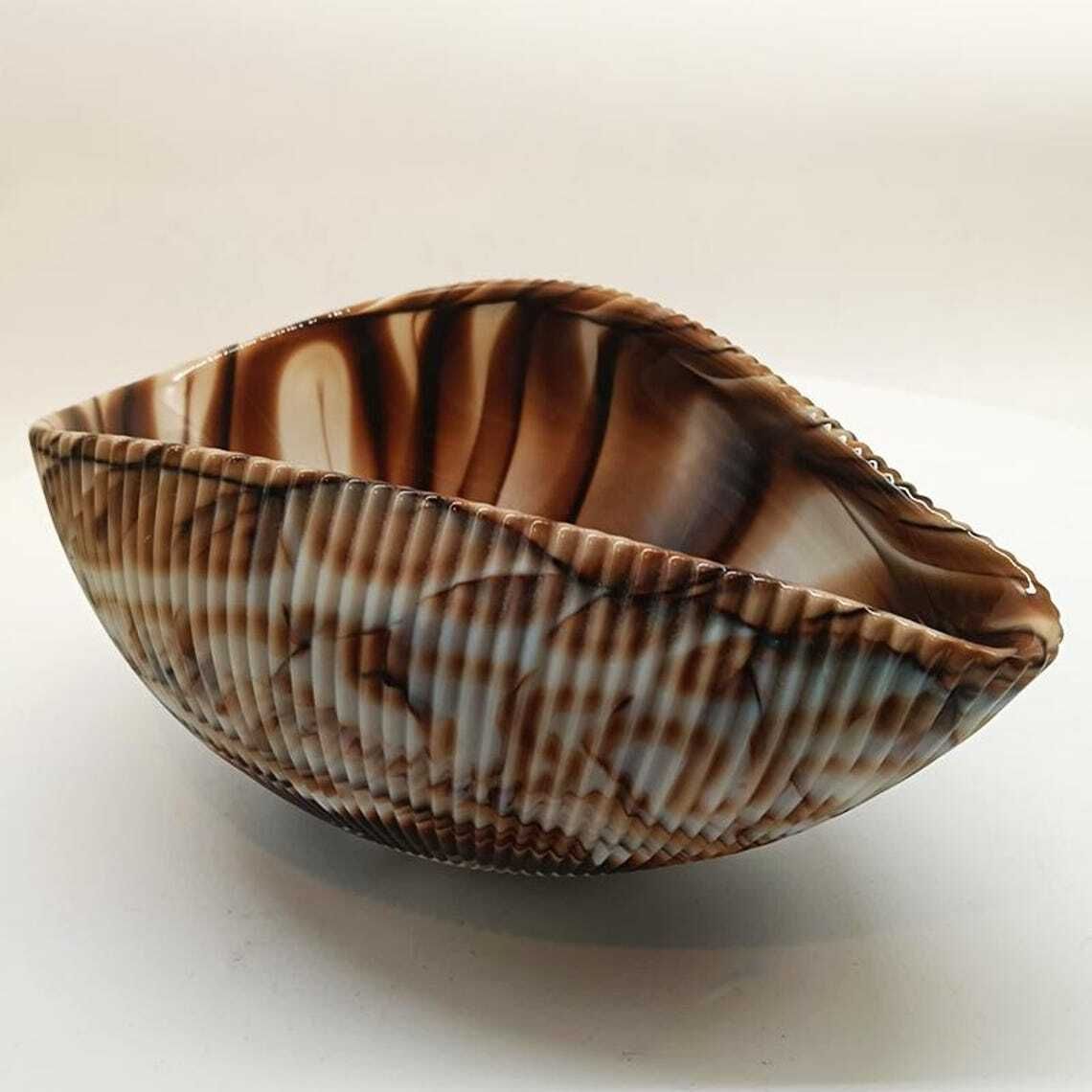 1970s Shell Ashtray   Empty Pocket In Hand Worked Murano Art Glass. Made In Italy. Original Label   18 Cm / 7.08 Inches. photo vinterior