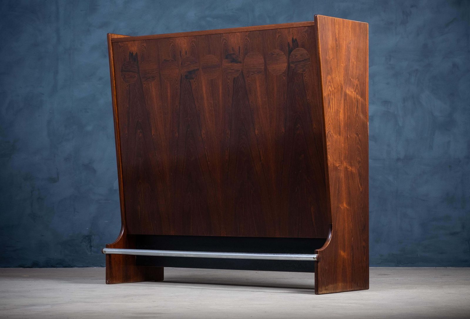 Bar Cabinet In Rosewood By Johannes Andersen For Skaaning & Son, 1960s photo for sale