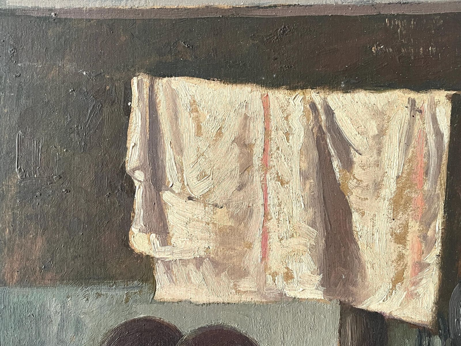 Olieverf Op Paneel Uit De Jaren 1940 "Homework During The War" – Antiek Schilderij Van Een Interieurscène, Vintage Kinderportret In Een Franse Keuken photo vintage