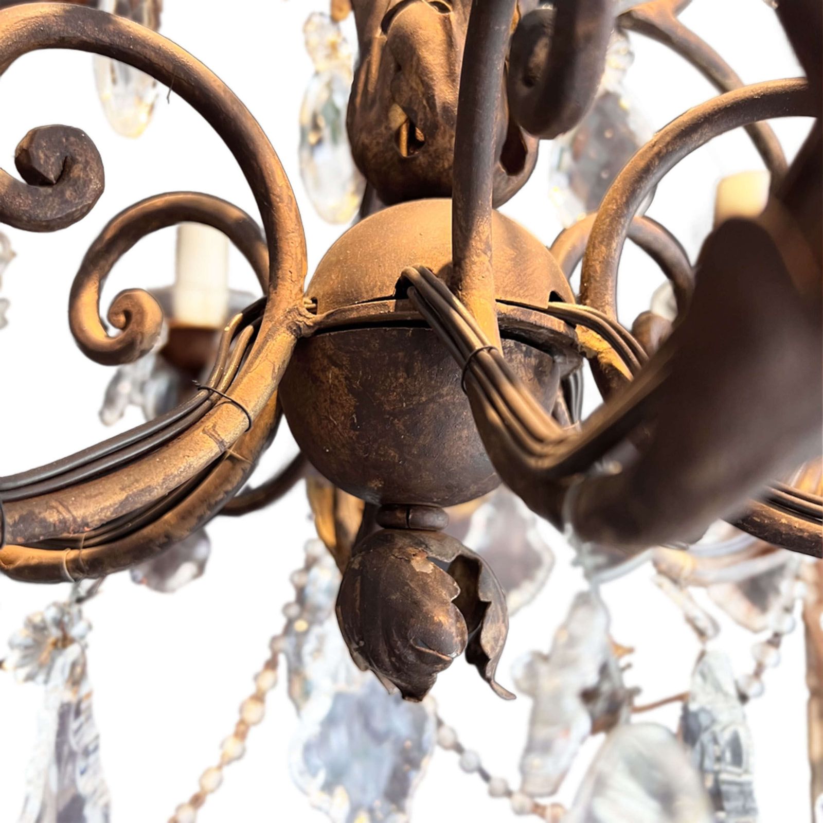 photo furniture Large & Decorative French Chandelier With Twelve Arms, 1920s