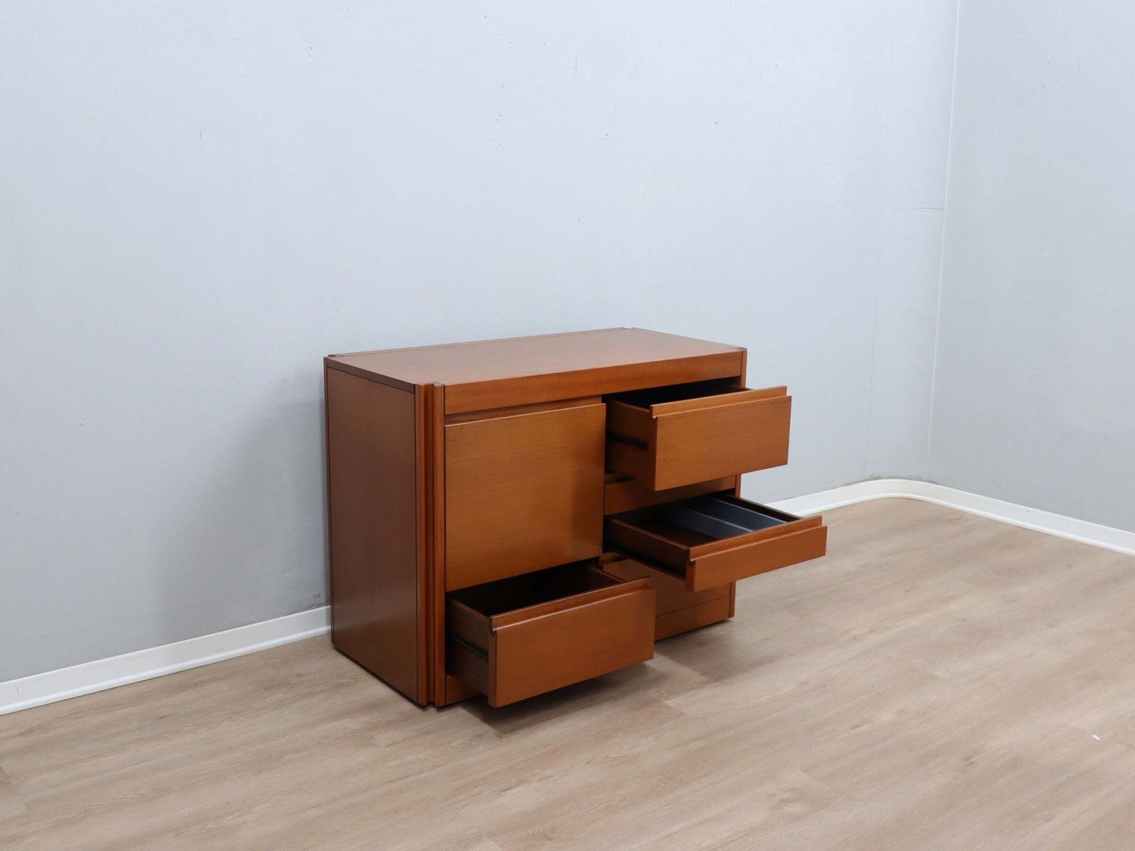 1970s Italian Walnut Angelo Mangiarotti 4d Series Cabinet Bar photo buy