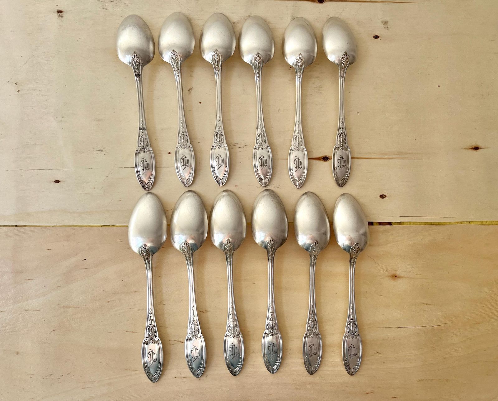 Art Nouveau Ercuis 30 Pieces Cutlery Set In Silver Metal 1900's, Antique French Tableware, Ld Monogrammed Cutlery photo Home Decor
