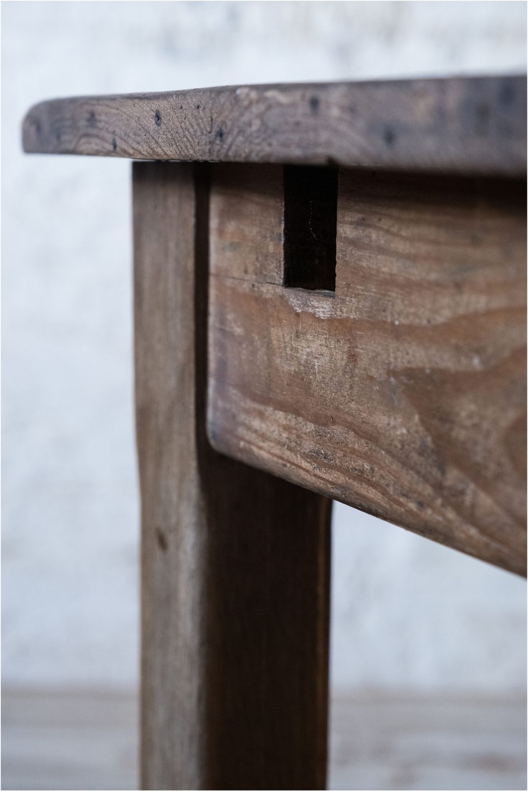 photo vintage 19th Century French Oak & Pine Refectory Dining Table For 6 To 8 With 2 Drawers (939)