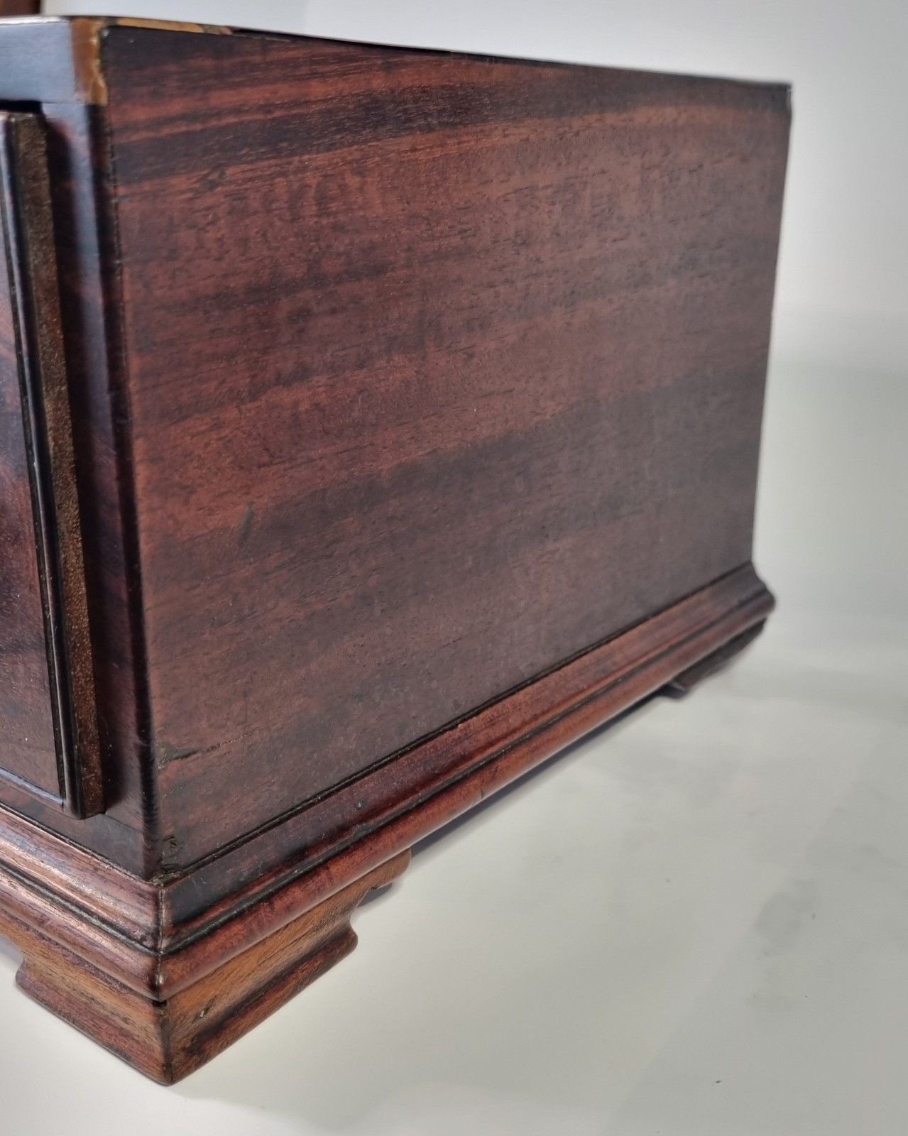 photo vinterior Antique Rosewood Table Top Drawers Collectors Jewellery Writing Desk Top Storage