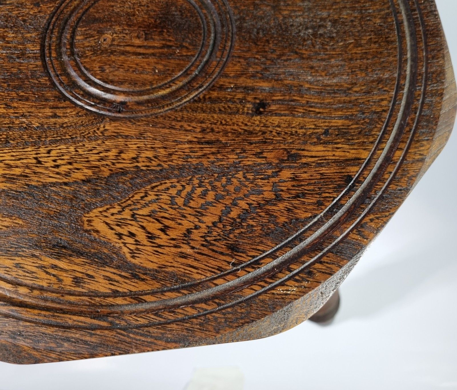 French Style Oak 3 Legged Milking Stool Bullseye Top Turned Legs Rustic photo buy