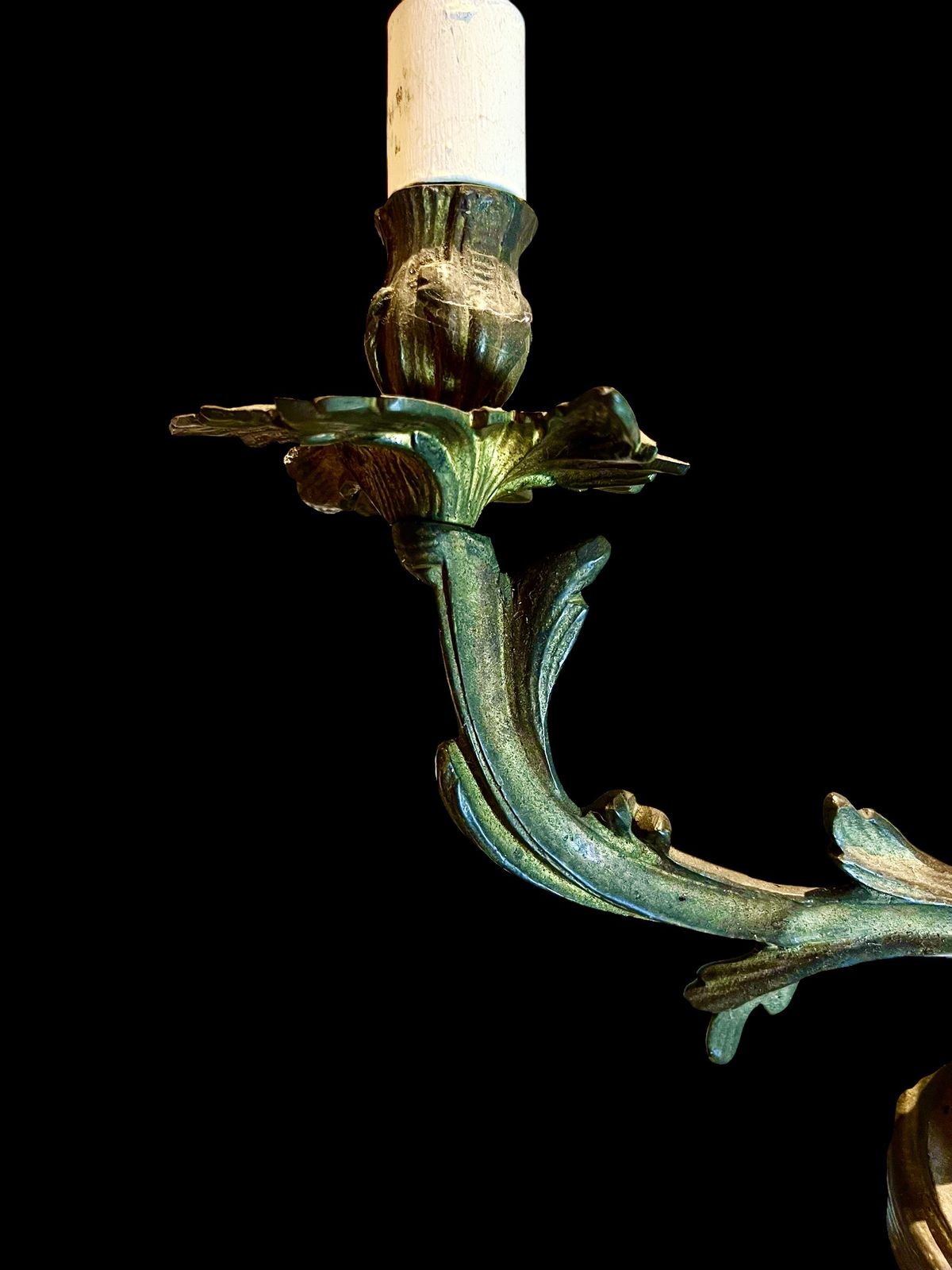 A Set Of 4 French Triple Arm Antique Brass Wall Lights photo Lighting
