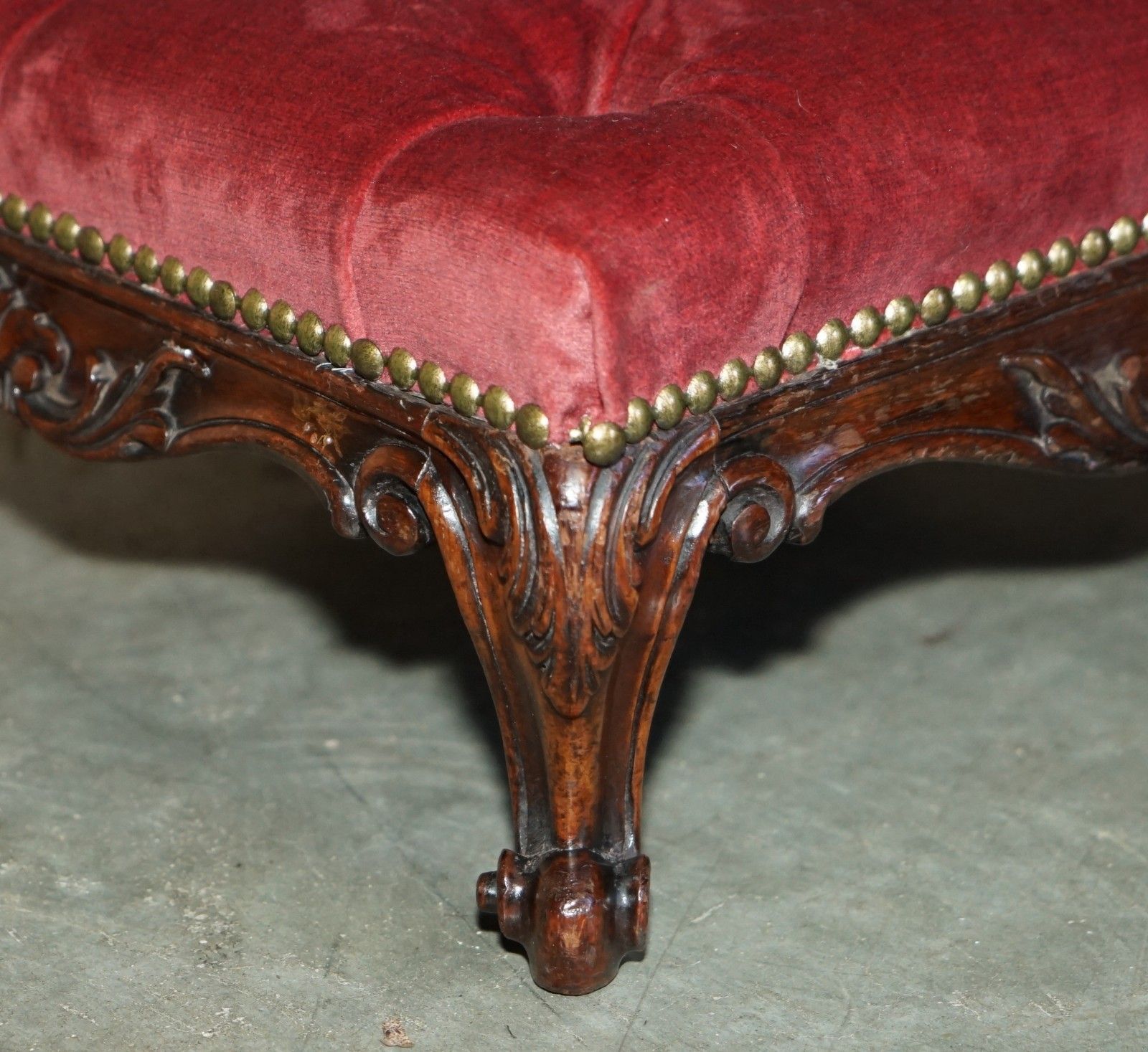 Antique Victorian Mahogany Framed Salmon Velour Chesterfield Tufted Footstool photo 1350.0