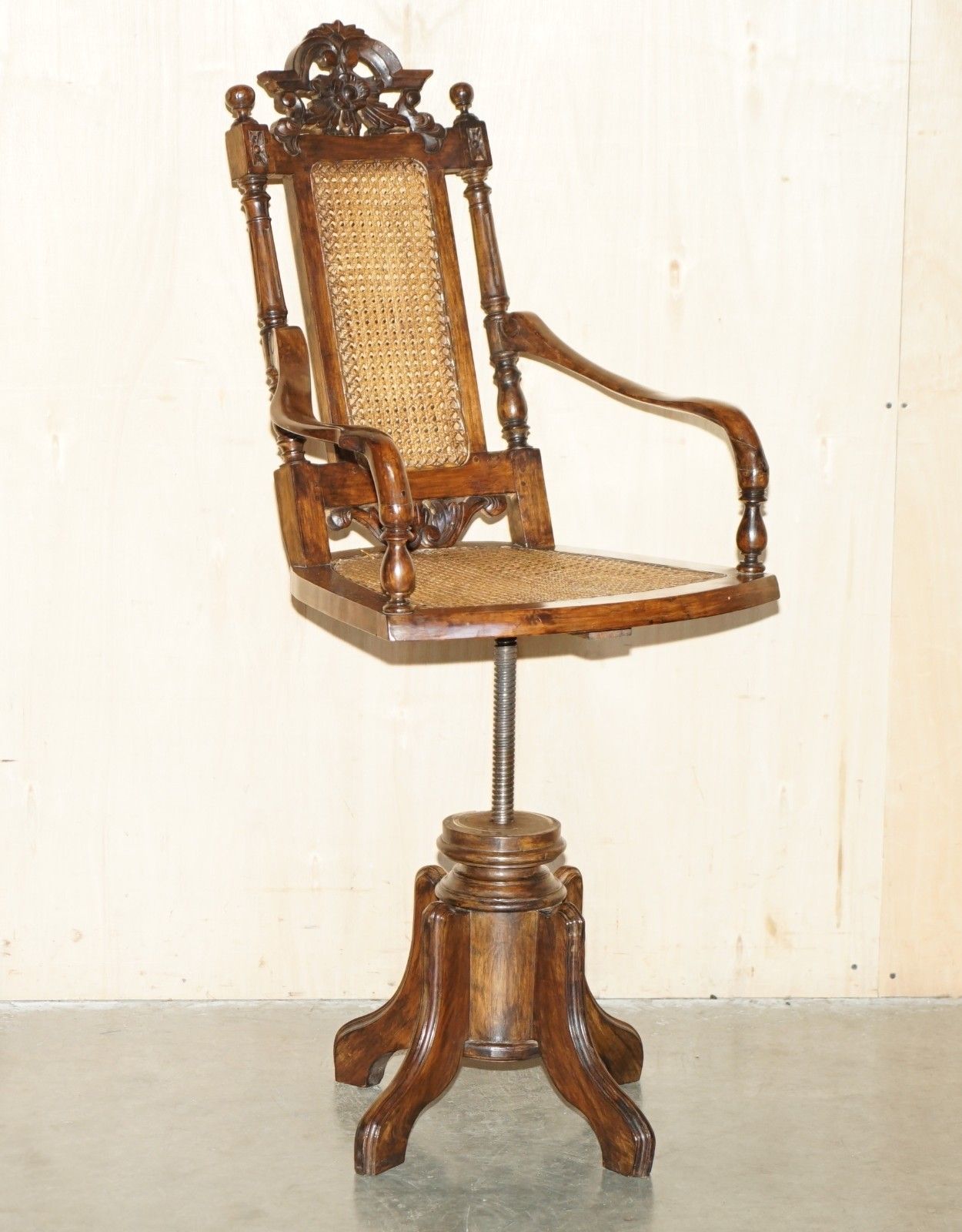 Unique Antique Victorian Height Adjustable Swivel Office Captains Bergere Chair photo for sale
