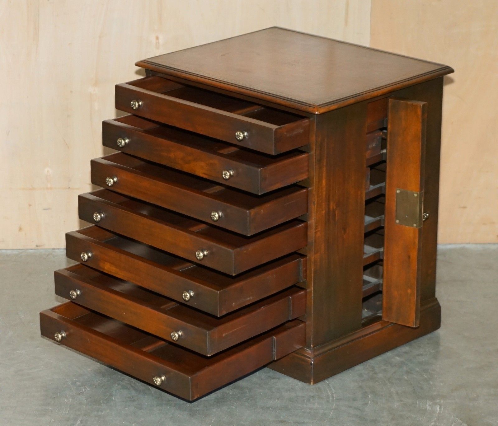 1950.0 Unique Pair Of Lockable Theodore Alexander Nightstand Collectors Drawers Tables photo