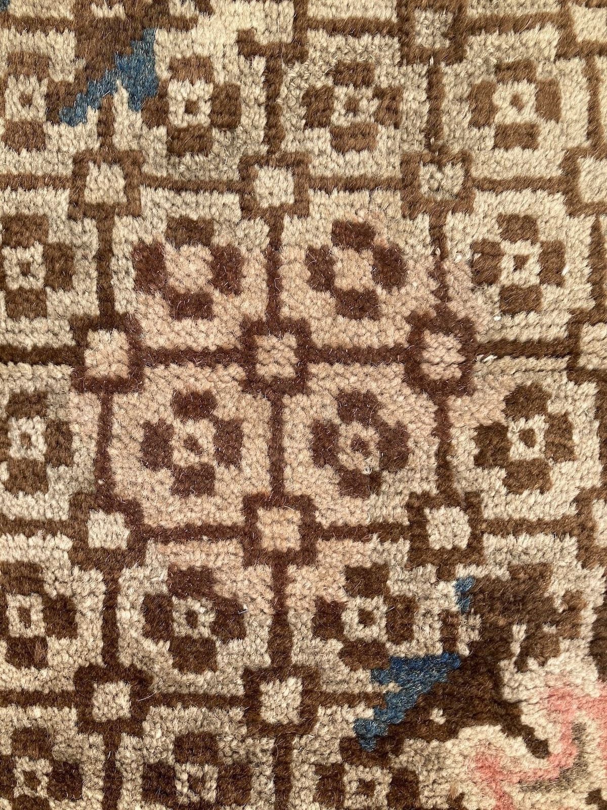 photo vintage Vintage Chinese Pao Tao Rug 1.76m X 0.85m