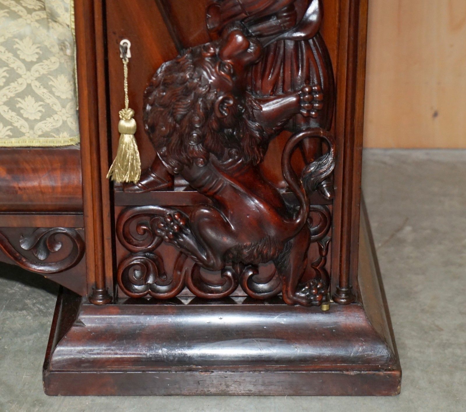 Furniture Restored Flamed Mahogany Lion Carved Antique William IV Sofa Cupboard Lock Arms photo
