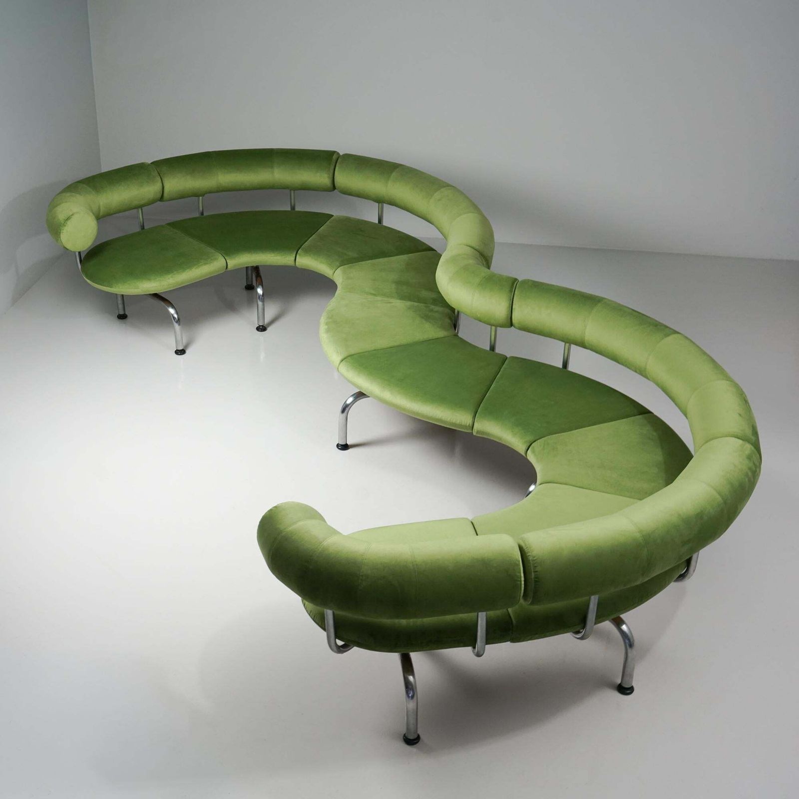 Rare Snake Shaped Sofa, Johannes Foersom & Peter Hiort Lorenzen, Erik Jørgensen photo furniture