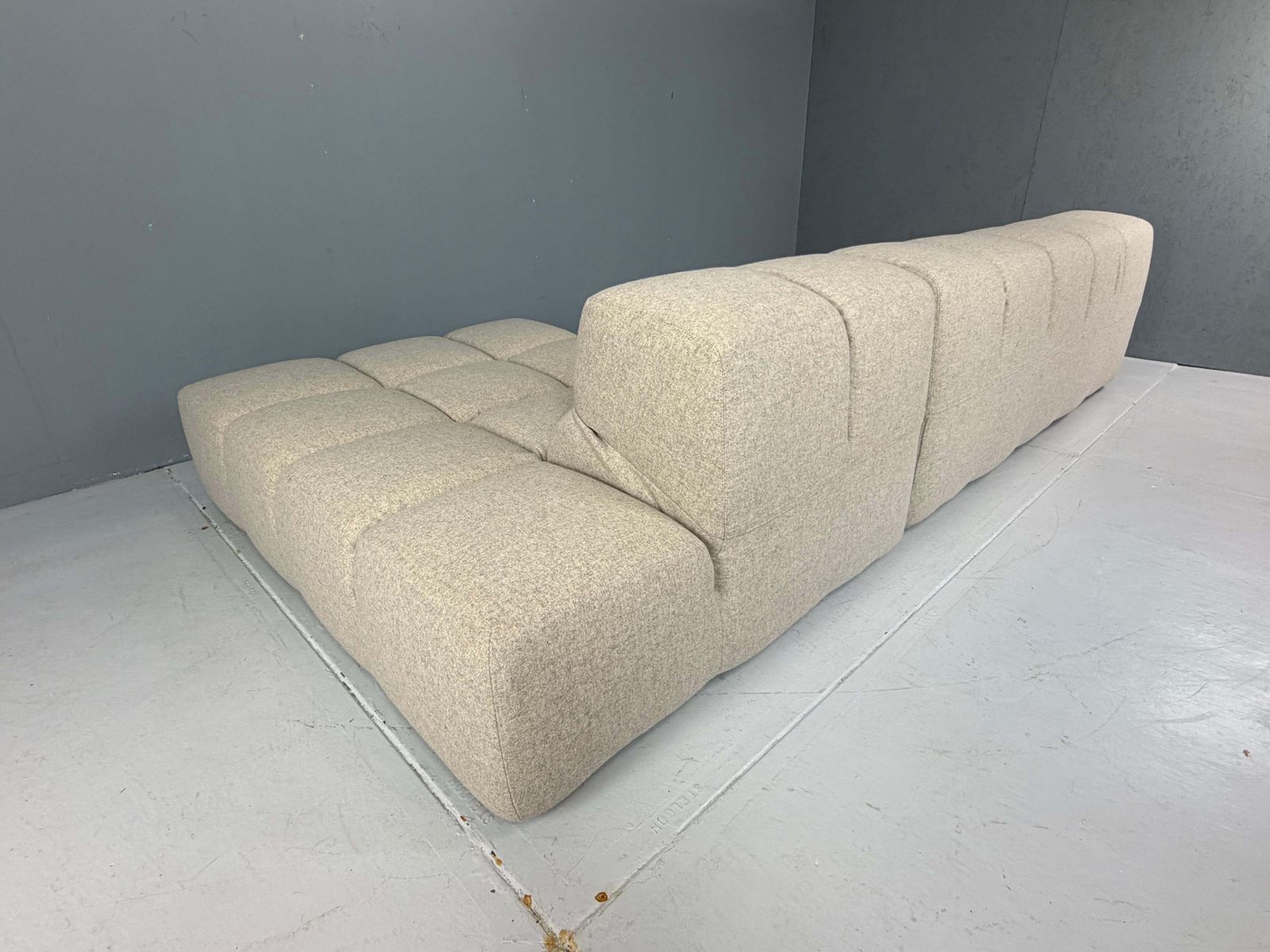 "Tufty Time" Sofa By Patricia Urquiola For B&B Italia, New Wool Upholstery photo vintage