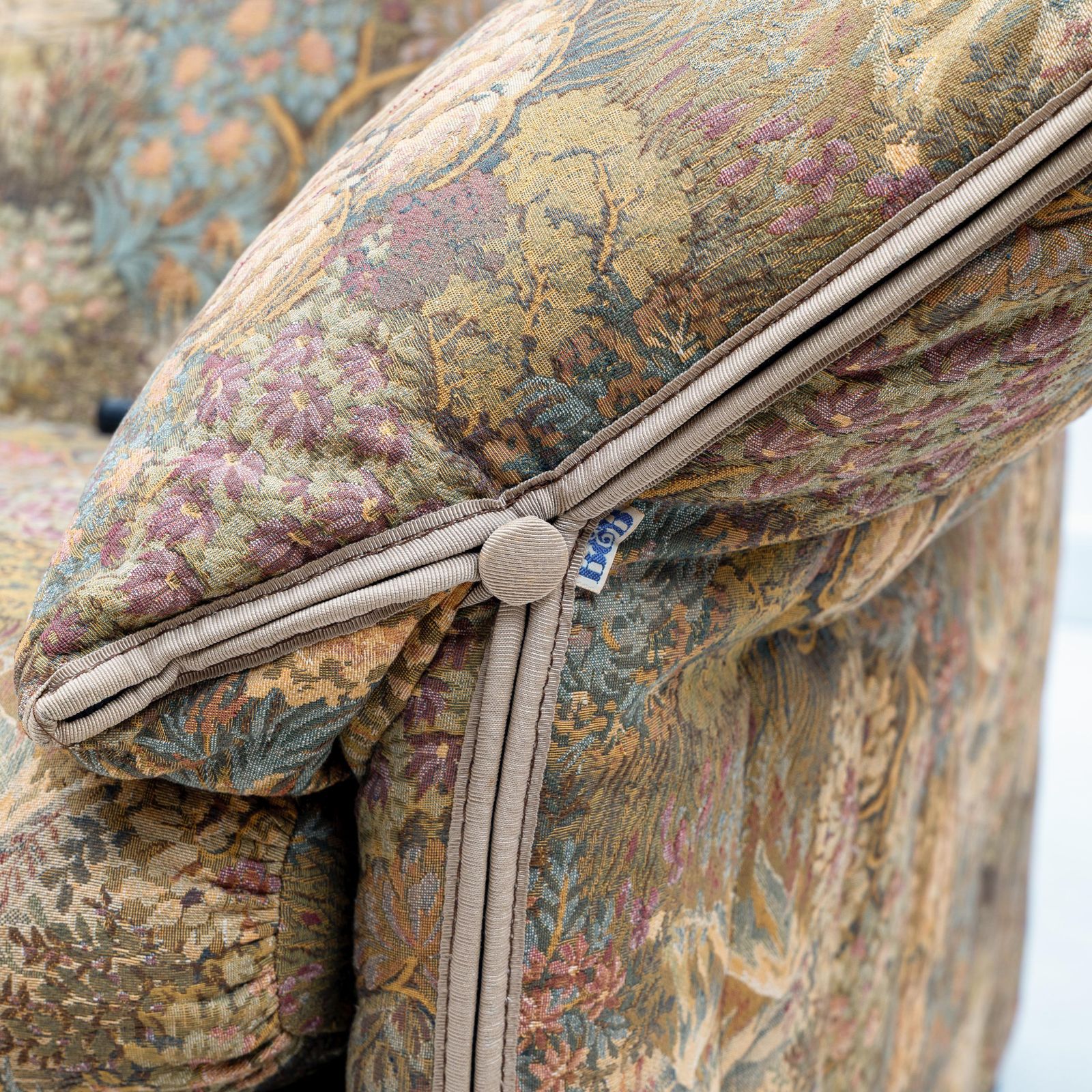 Pair Of Jacquard Fabric Armchairs, Mario Bellini, "Le Stelle" B&B Italia, 1970 photo vintage