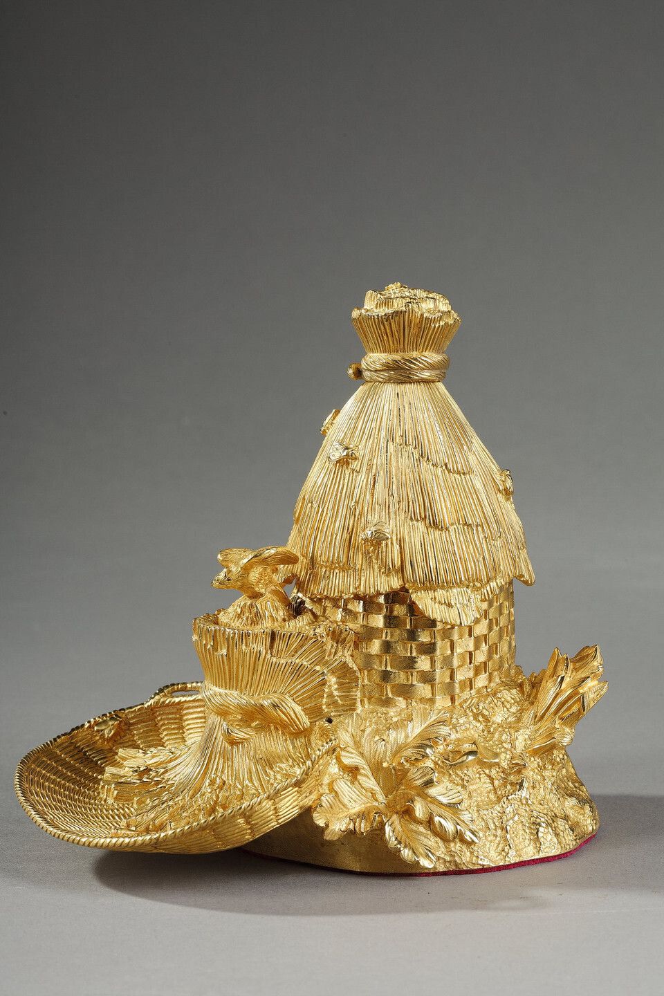 Rare Freemason Inkwell In Gilt Bronze And Beehive Shape, 19th Century