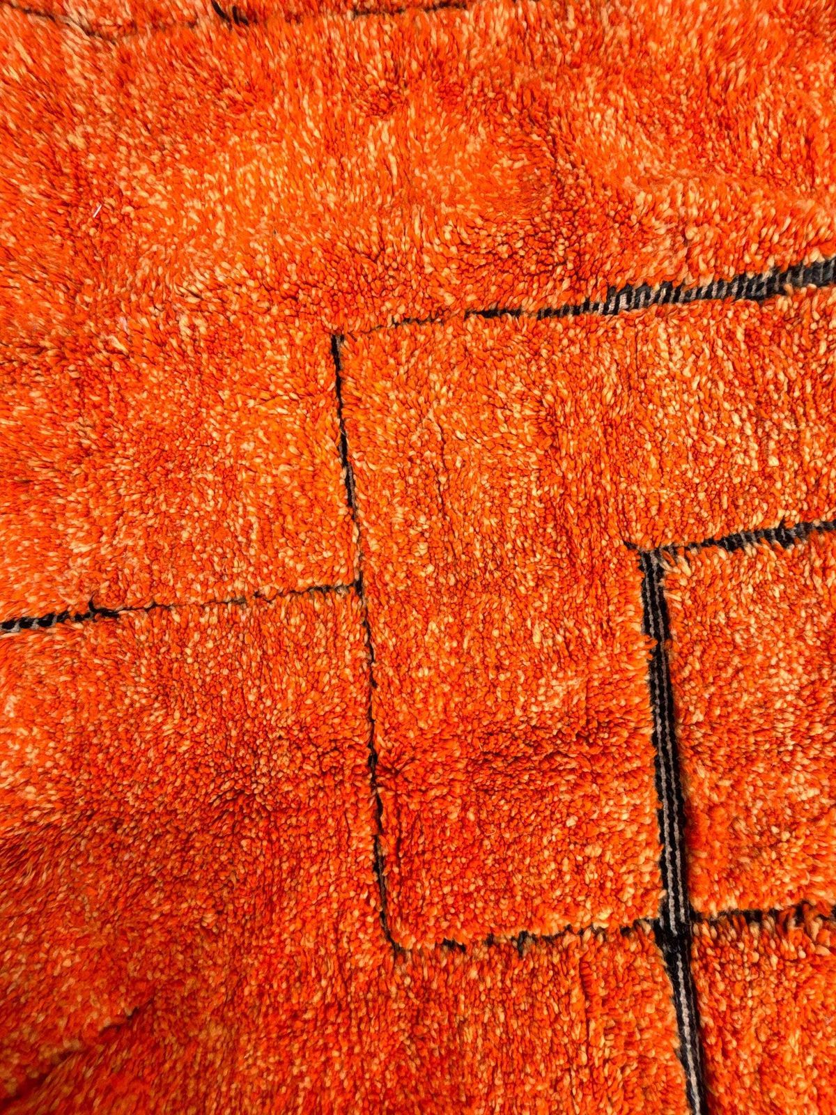 Oranje Marokkaans Wollen Vloerkleed 260x350 Cm – Handgemaakt Geometrisch Kleed – Eigentijds Berber Tapijt – Wollen Vloerkleed Op Maat – Marokkaans Beni Ourain Kleed photo buy