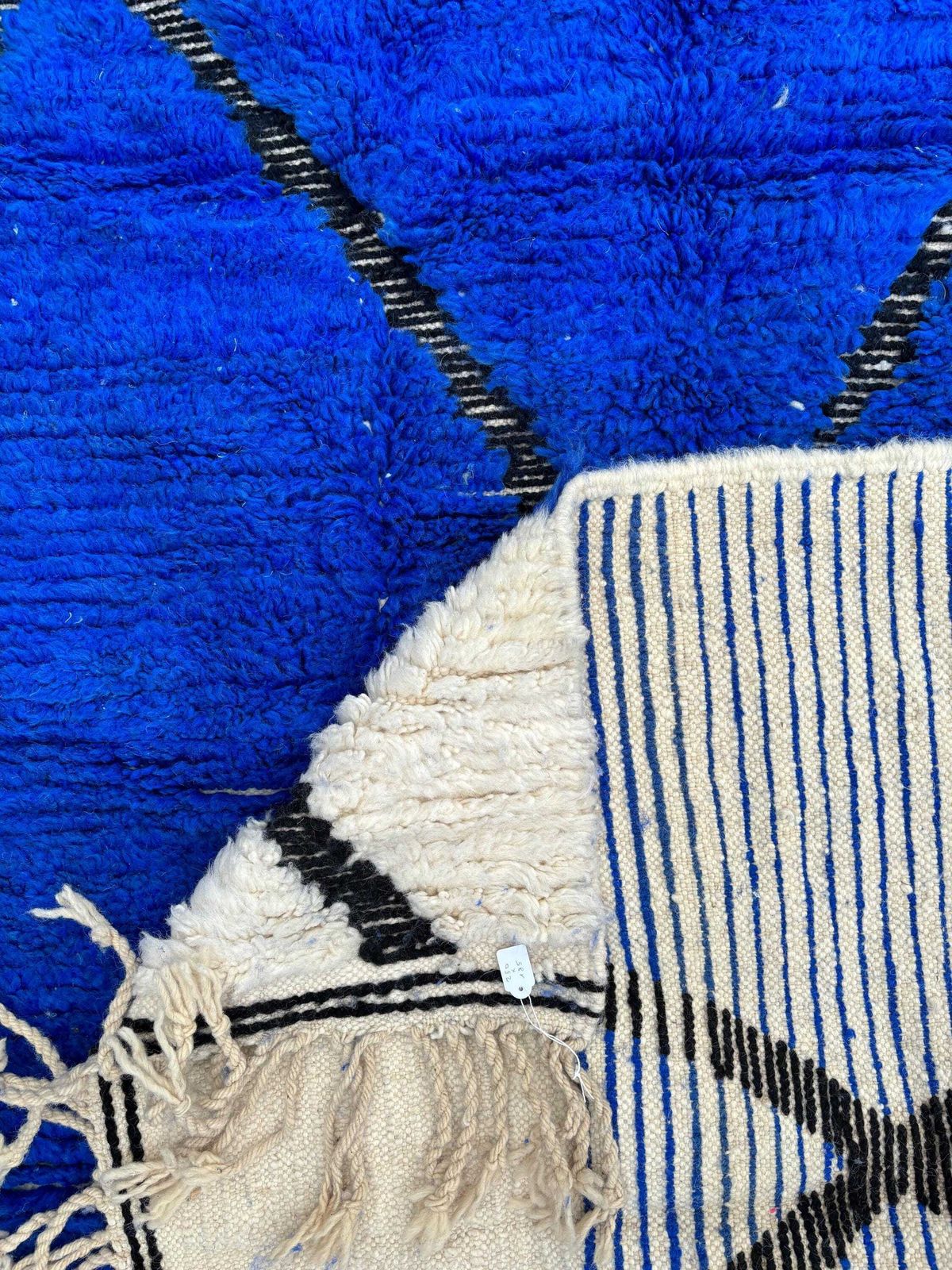 Moroccan Beni Ouarain Rug 180x250 Cm– Handmade Wool Berber Rug –Blue & Cream Geometric Rug – Modern Moroccan Carpet –Luxury Berber Area Rug photo Textiles