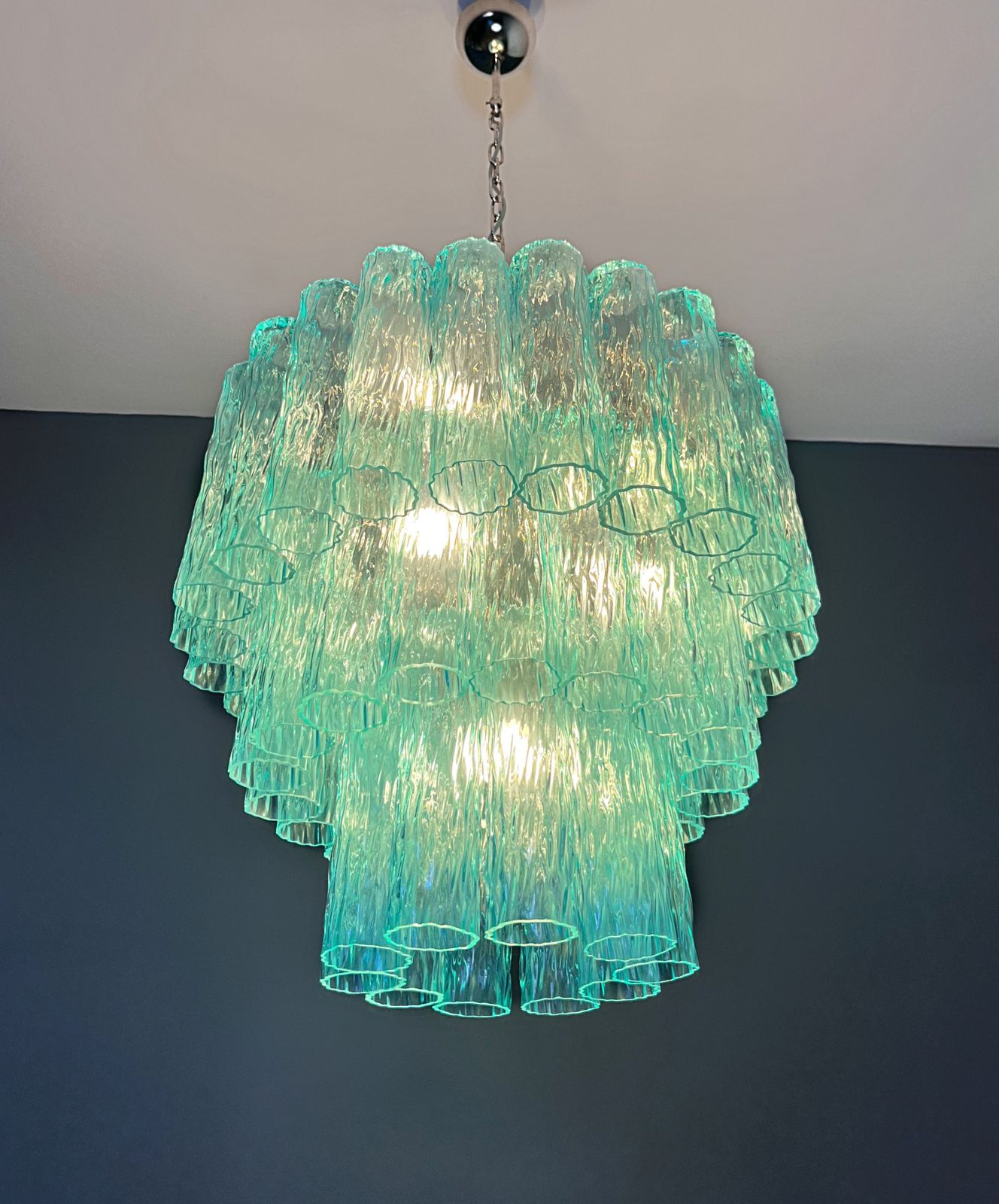 photo vintage Large Three Tier Venini Murano  Turquoise Glass Tube Chandelier