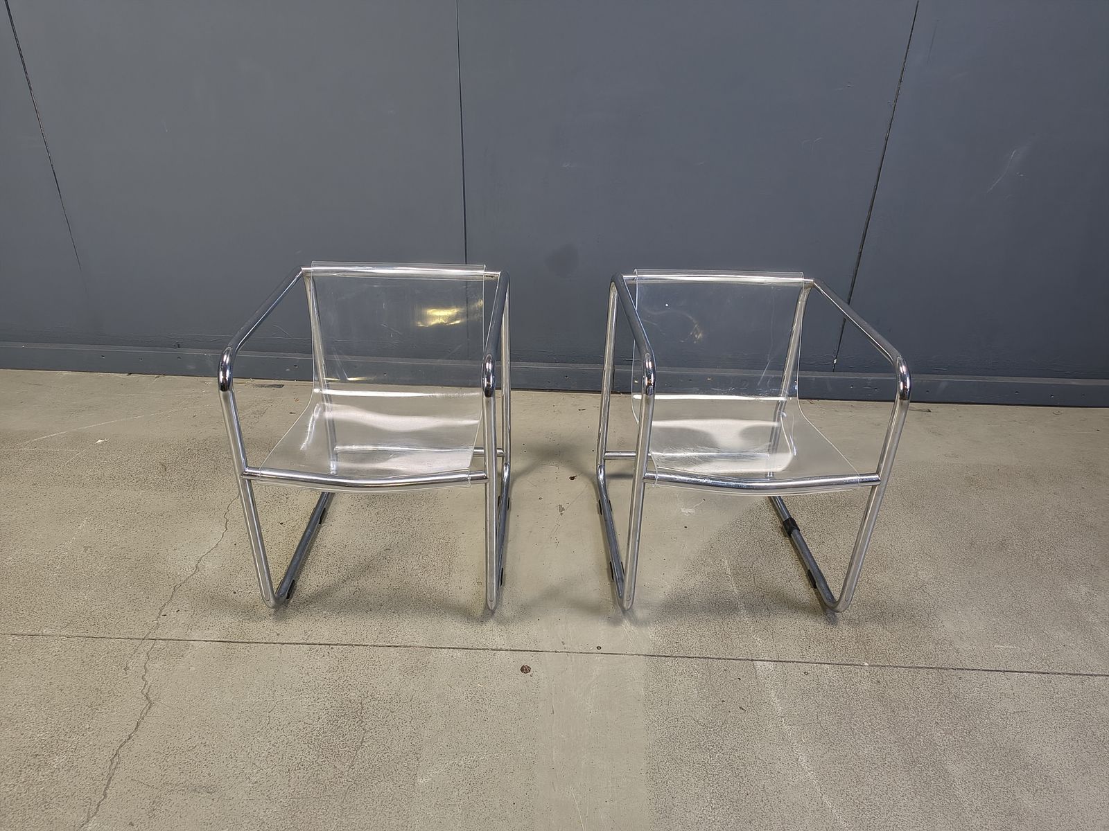 1150.0 Pair Of Plexiglass And Tubular Chrome Armchairs, 1970s photo