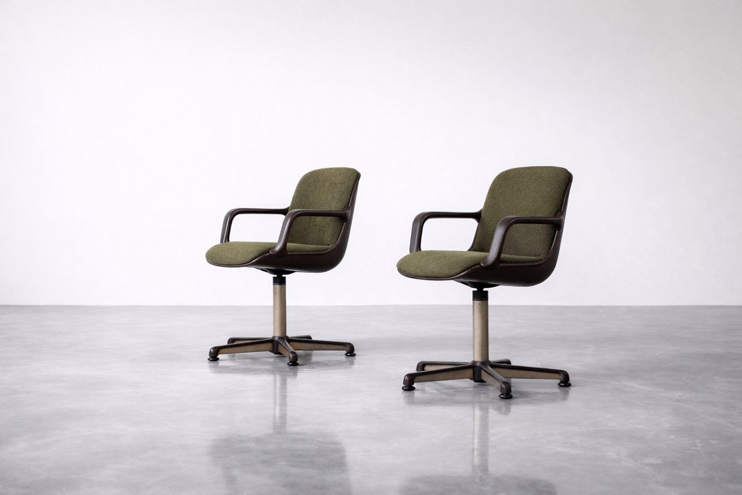 Mid Century Modern German Office Chairs By Pollock For Comforto, 1970s, Set Of 2