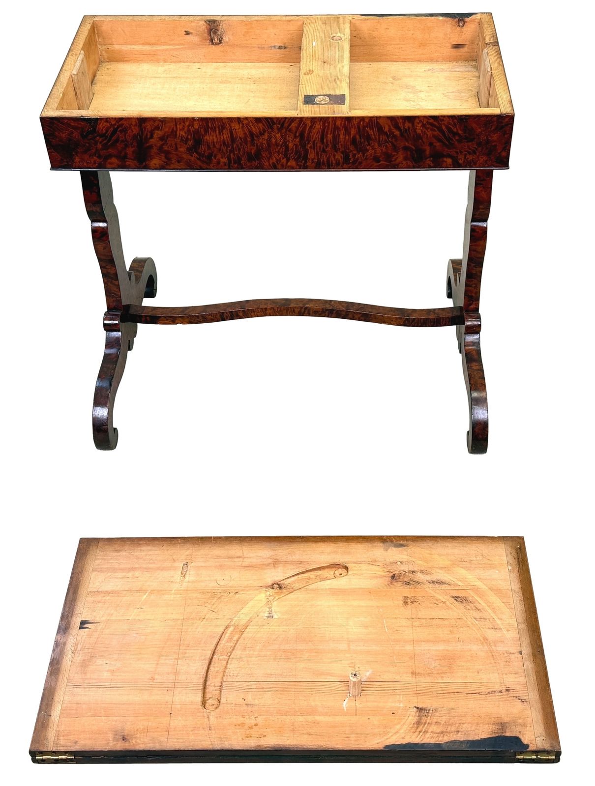 photo vinterior 19th Century Thuya Wood Card Games Table (England, Circa 1840)