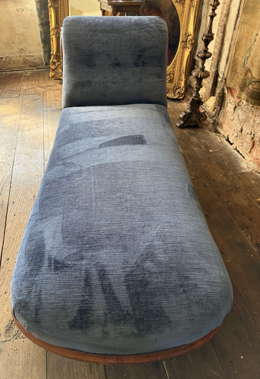 Rare Elegant Antique Walnut Carved Blue Statement French Chaise Longue Daybed photo 999.0