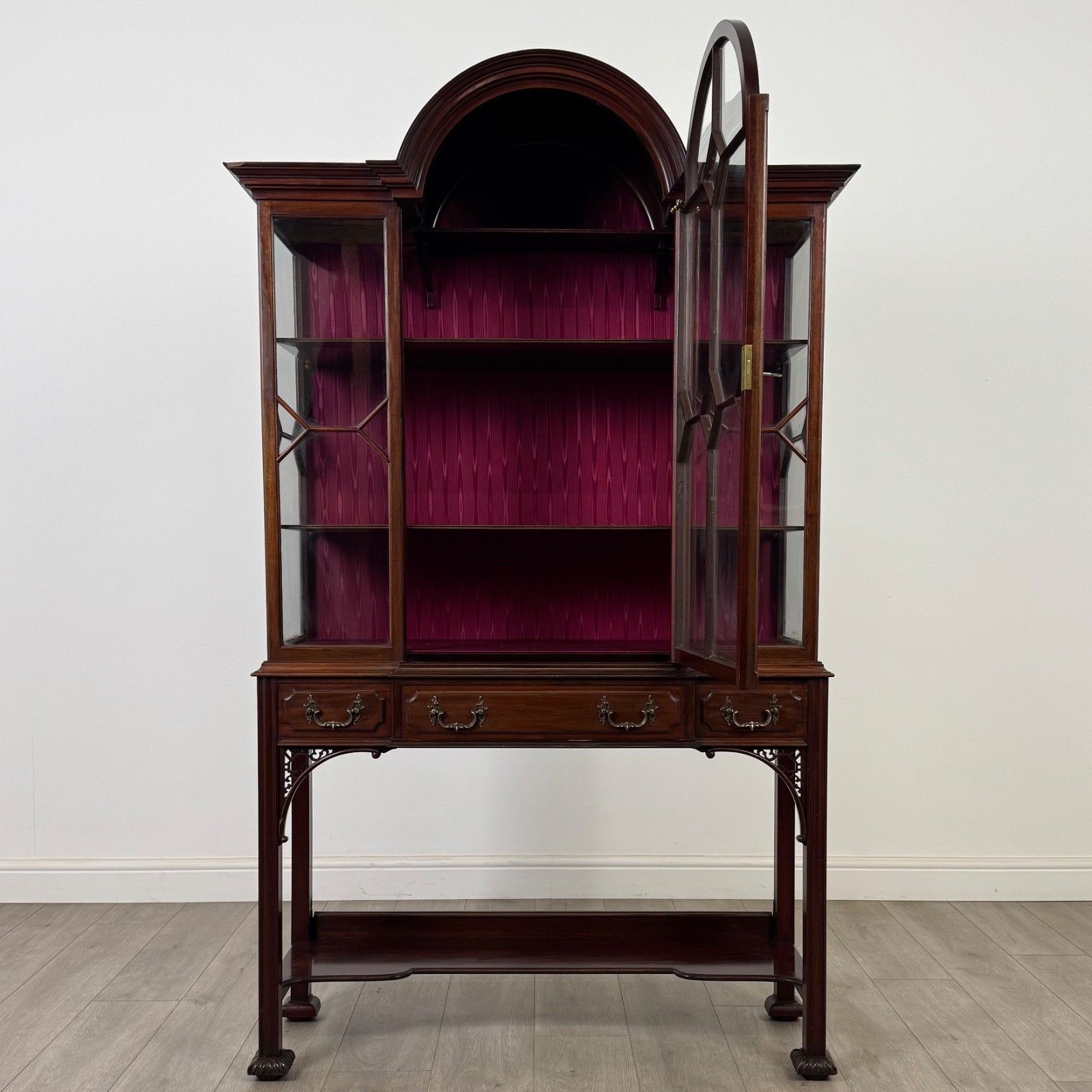 Antique 20th Century Chippendale Style Cabinet In Mahogany ( Af 5305 ) photo furniture