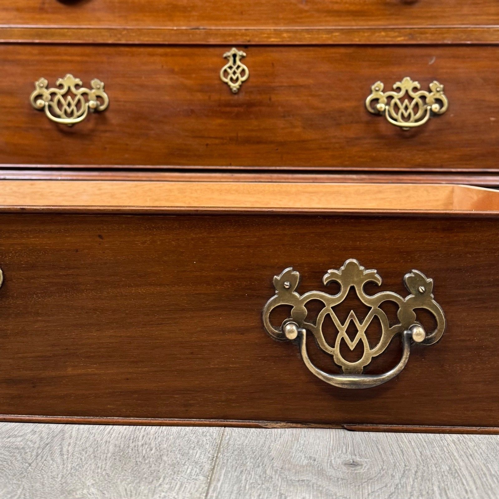 Furniture Antique 18th Century Georgian Mahogany Chest Of Drawers ( Af 5311 ) photo