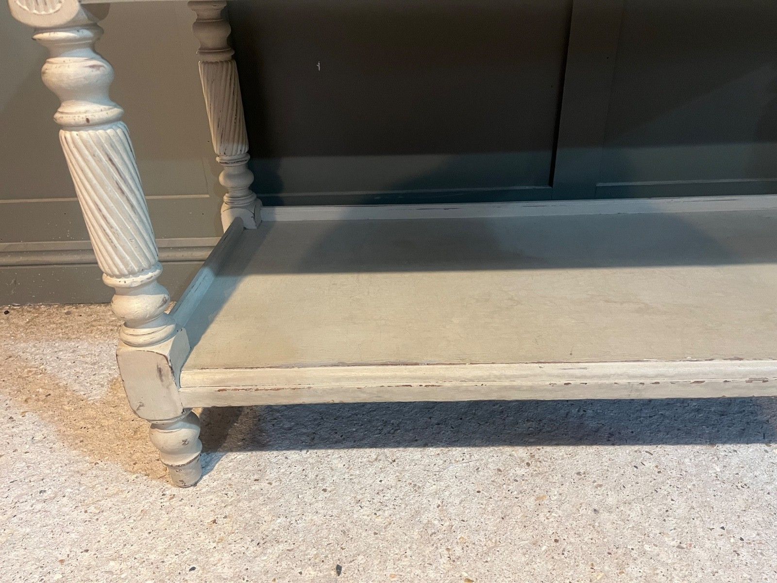 Antique Console Table Painted Pale Grey Two Tier /Record Player Stand/Tv Stand photo 450.0