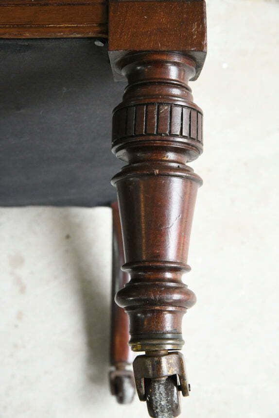 photo furniture Edwardian Mahogany Armchair, Early 20th Century