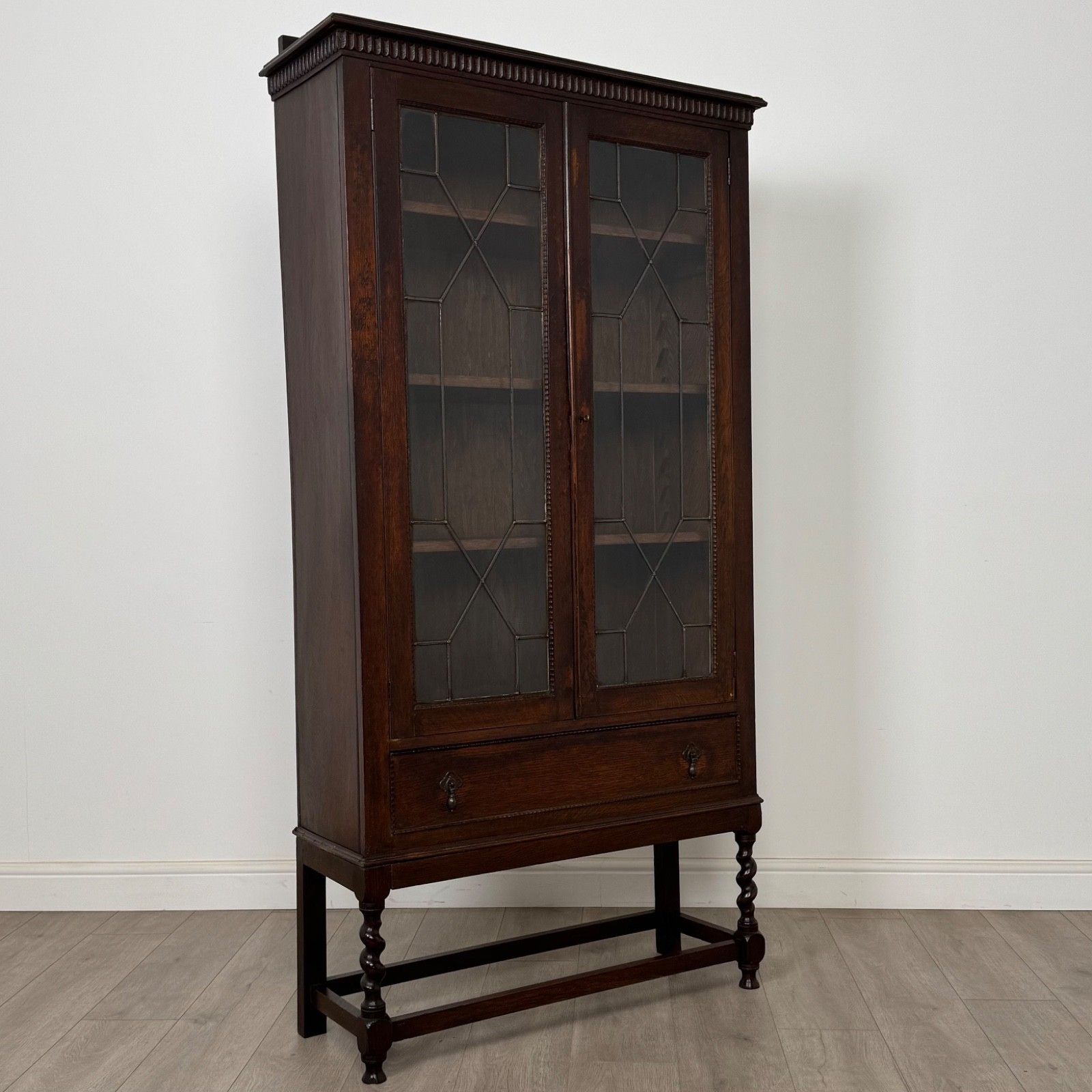 photo for sale Antique 20th Century Edwardian Display Cabinet In Oak ( Af 5317 )
