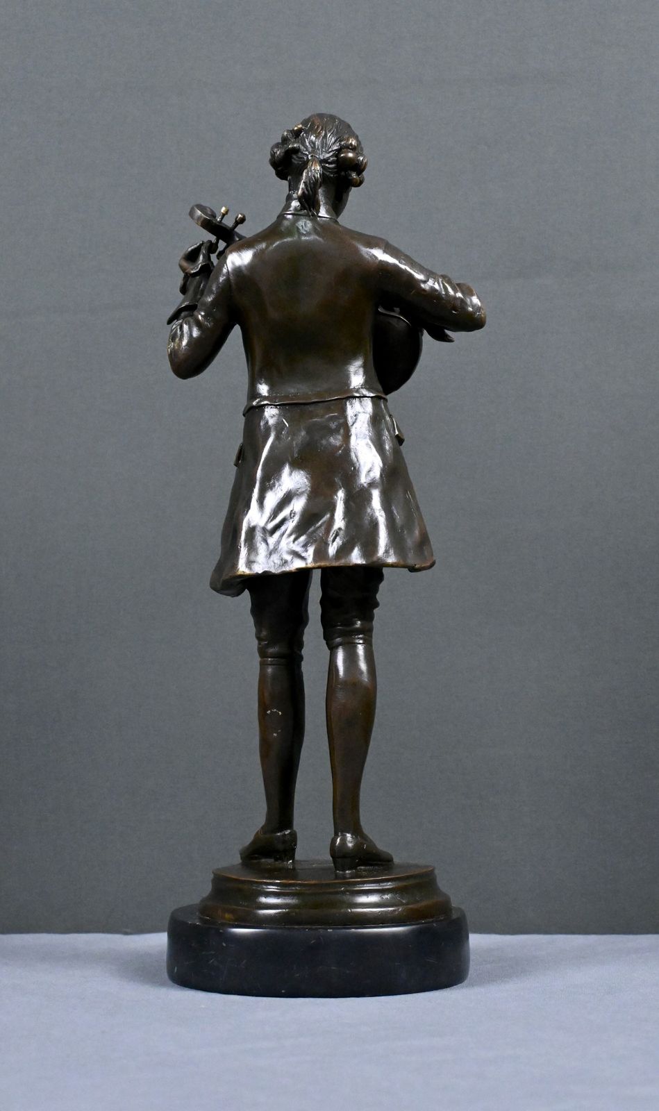 Art Bronze Sculpture "Mozart Tuning His Violin" – 20th Century photo