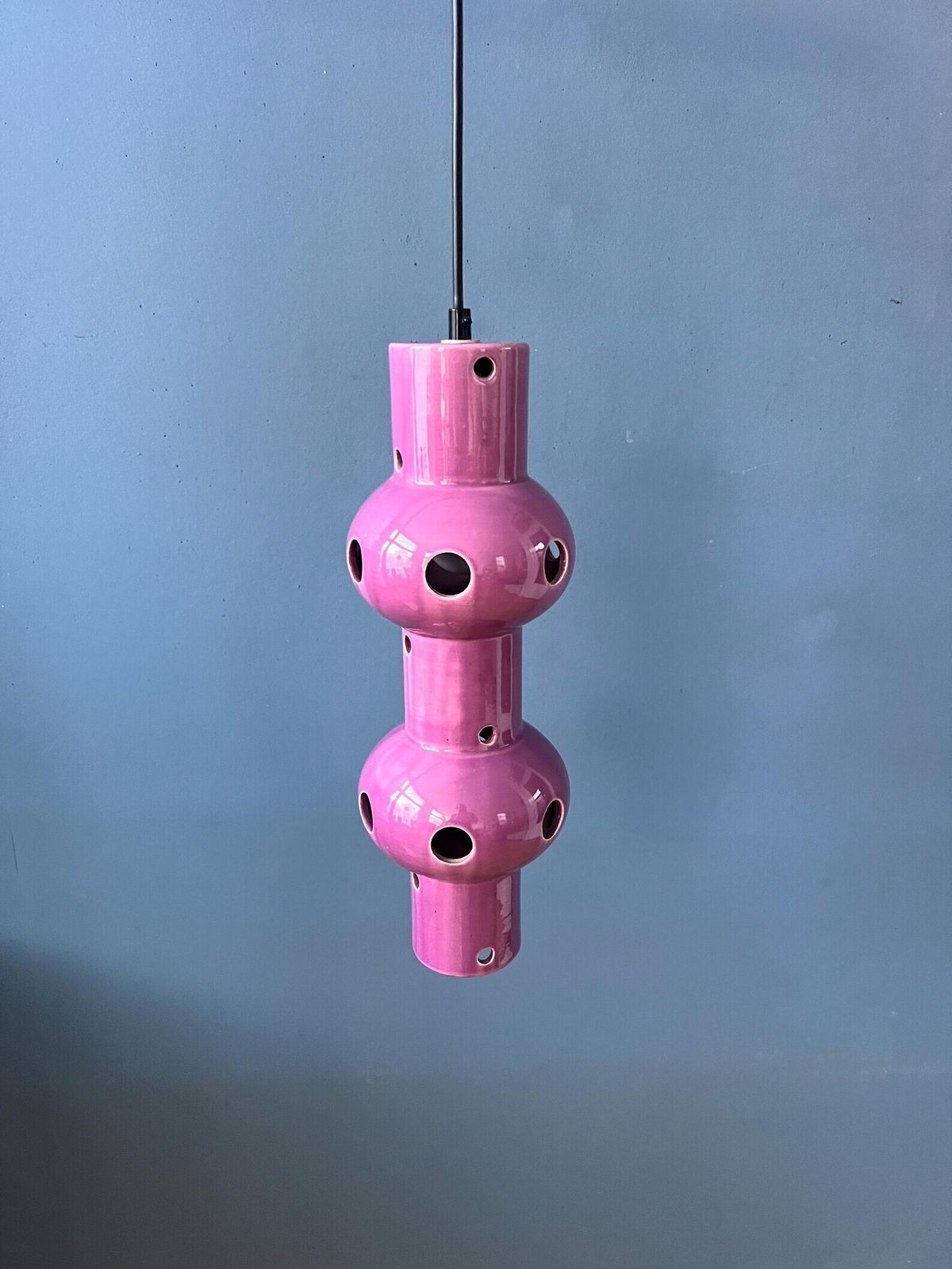 photo vintage Vintage Roze Paarse Keramische Hanglamp, West Duitsland