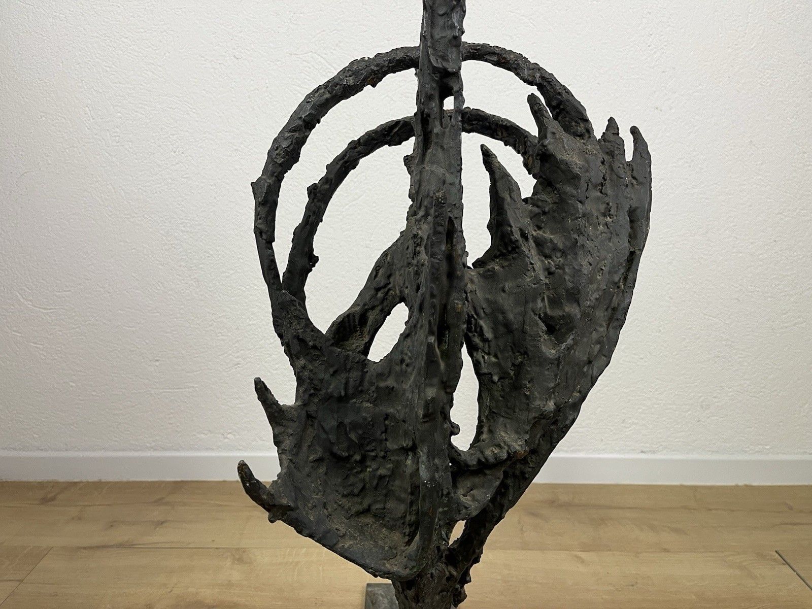 photo vintage Large Bronze Sculpture Anthropomorphic Foot Giacometti 60’s Vintage Design