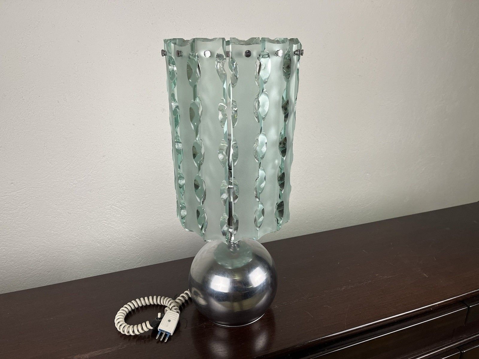 photo vintage Fontana Arte Max Ingrand 70’s Vintage Design Ground Glass Lamp