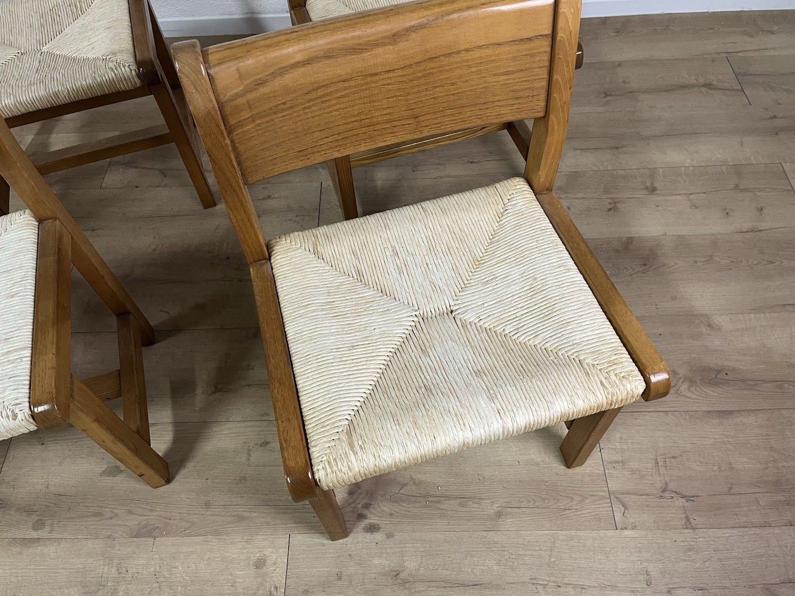 photo vintage Set Of 6 Tarpac Straw Wood Chairs 70’ Vintage Design