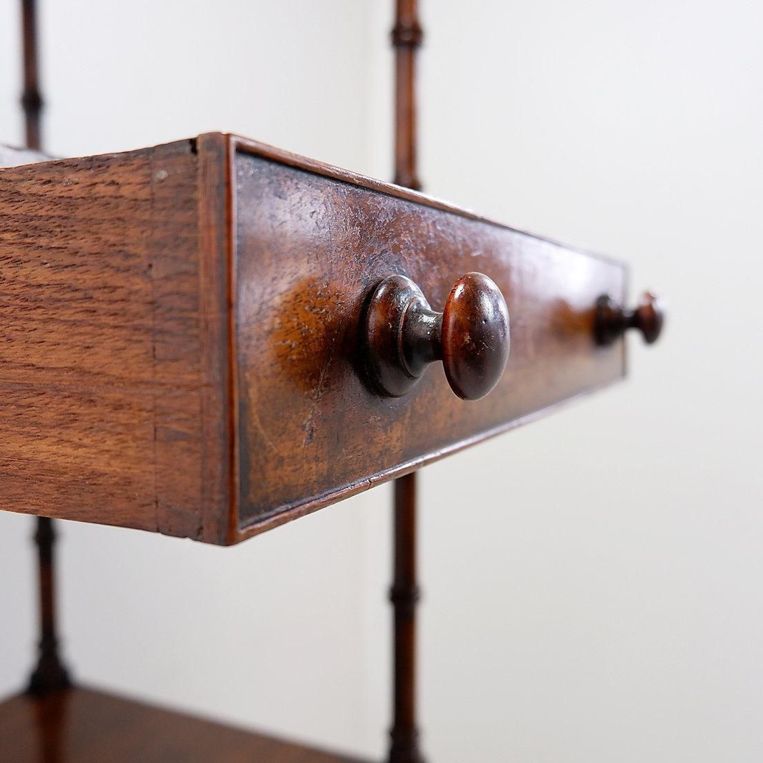19th Century Antique English Sheraton Shelf photo vinterior