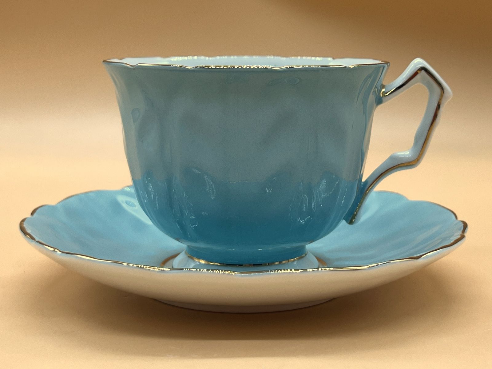Home Decor Aynsley China Crocus Shape Wild Tudor Blue Cabinet Tea Cup & Saucer Duo. photo
