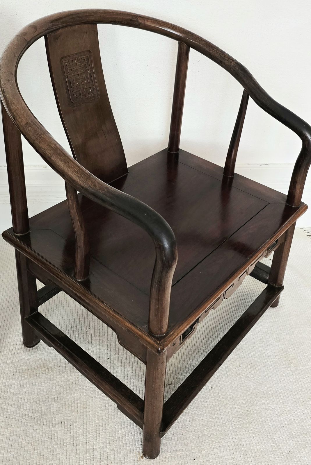 photo vinterior A Pair Of Chinese Qing Dynasty Hardwood Chairs With Original Cushions.