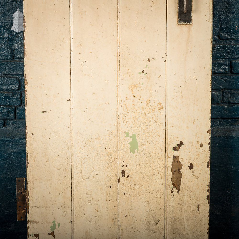 Reclaimed Cottage Door, Plank & Ledge photo vintage