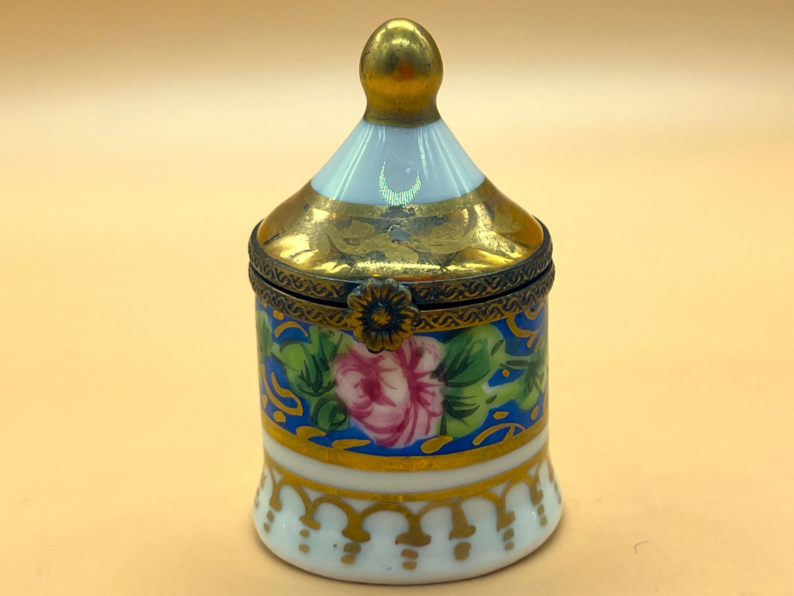 Limoges Porcelain France Perfume Box With Internal Frame And Green Glass Perfume Bottle. photo furniture