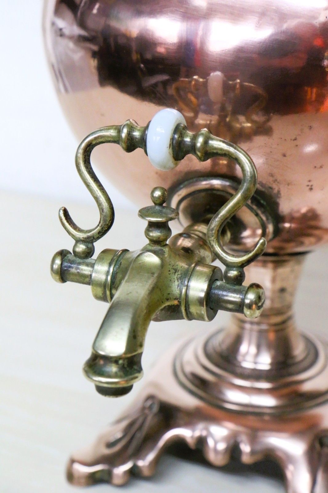 Antique Copper Samovar With Brass Fittings Lovely Decorative Piece 19th Century photo vinterior