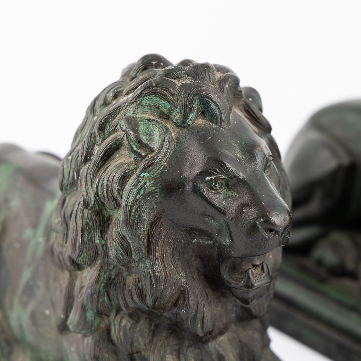 photo vintage Antique 19thc Victorian Pair Of Verdigris Patinated Bronze Trafalgar Lions C1870