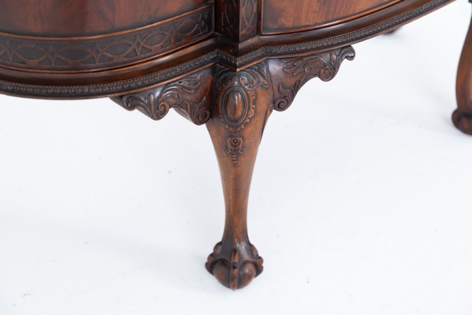 Chippendale Side Cabinet Chest Drawers Mahogany. photo Furniture