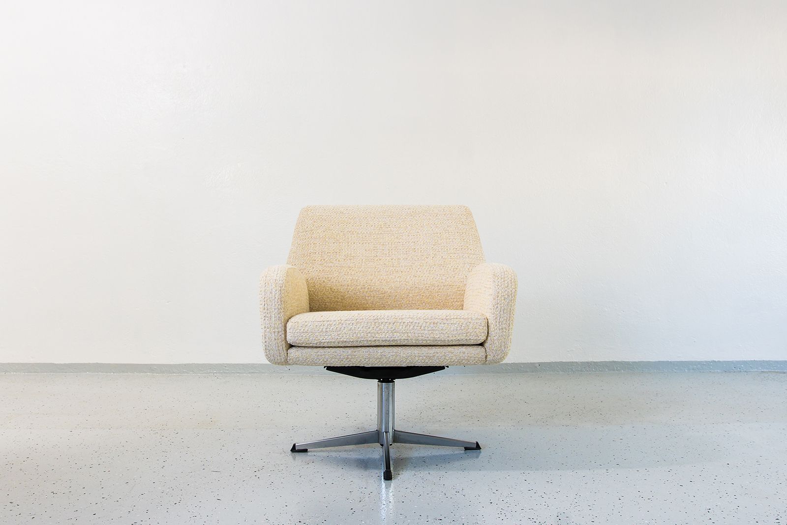 Vintage Swivel Armchair, Germany, 1970s photo buy