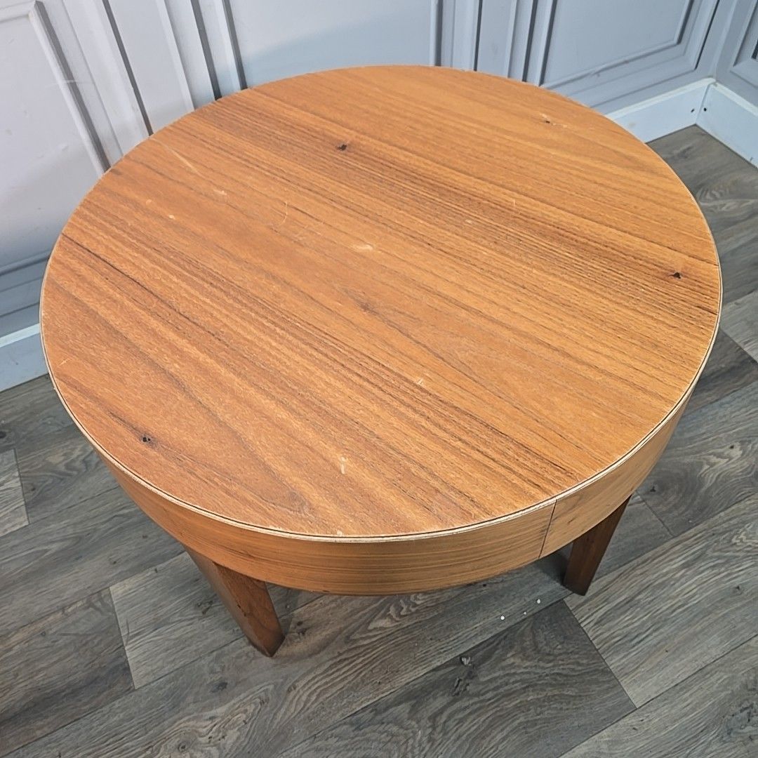 Vintage Round Side Tables Teak Veneer  – Mid Century Pair – Wooden Coffee Mcm photo 230.0