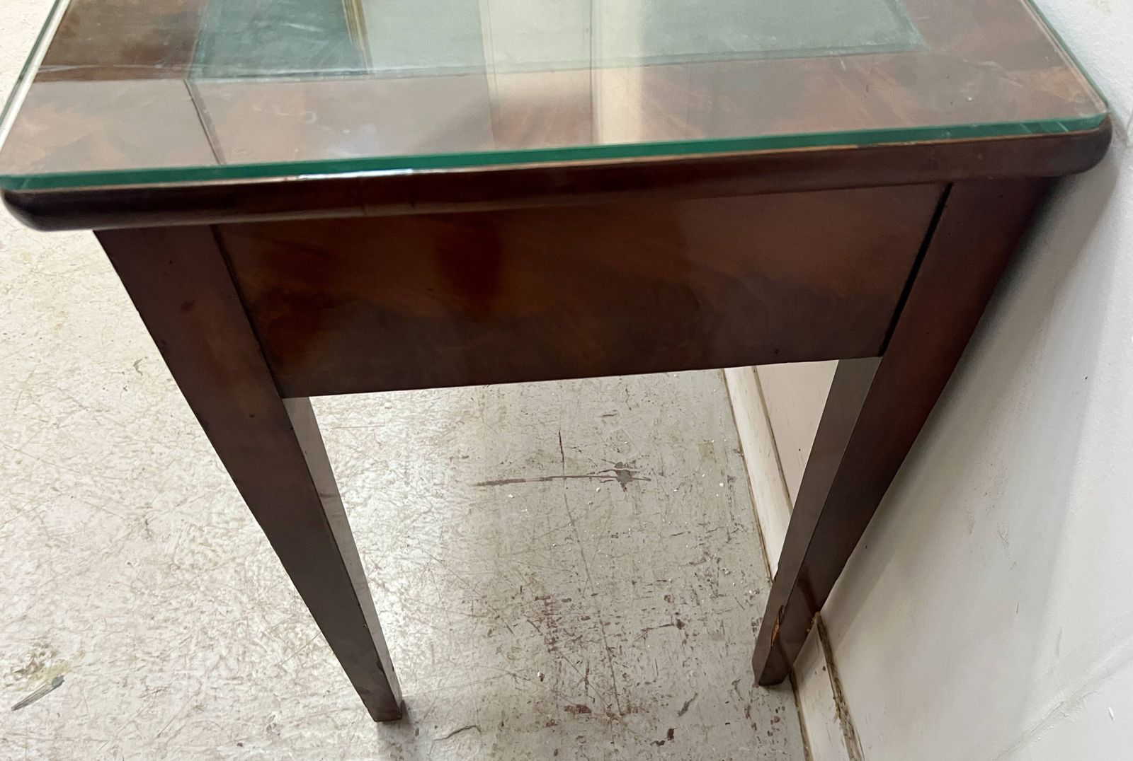 Louis XVI Style Desk In Mahogany And Veneer, 19th Century photo vinterior