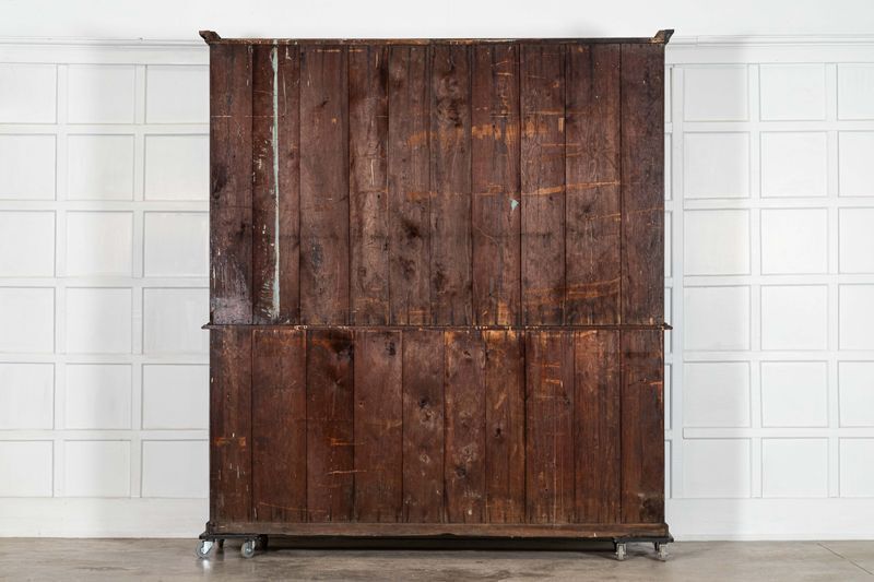 photo vintage Large English Ebonised 19thc Pine Glazed Dresser